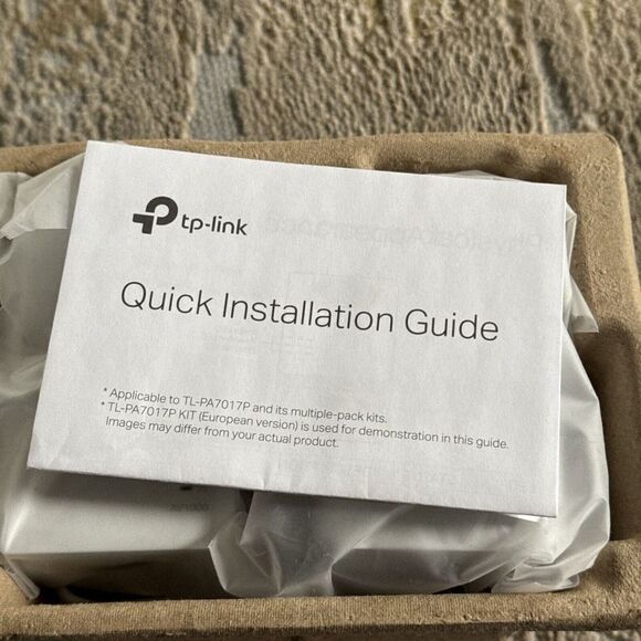 TP-Link AV1000 Gigabit Powerline Starter TL-PA7017P KIT - Picture 8 of 9